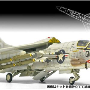 Academy USN F-8E VF-162 "The Hunters" Model Kit