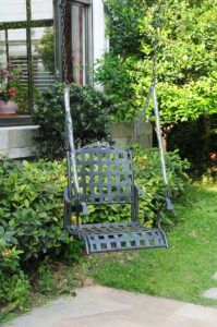 international caravan patio swing chair in antique black