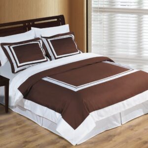 Hotel Chocolate and White 3-Piece Full/Queen Comforter Cover (Duvet-Cover-Set) 100-Percent Cotton, 300-Thread-Count