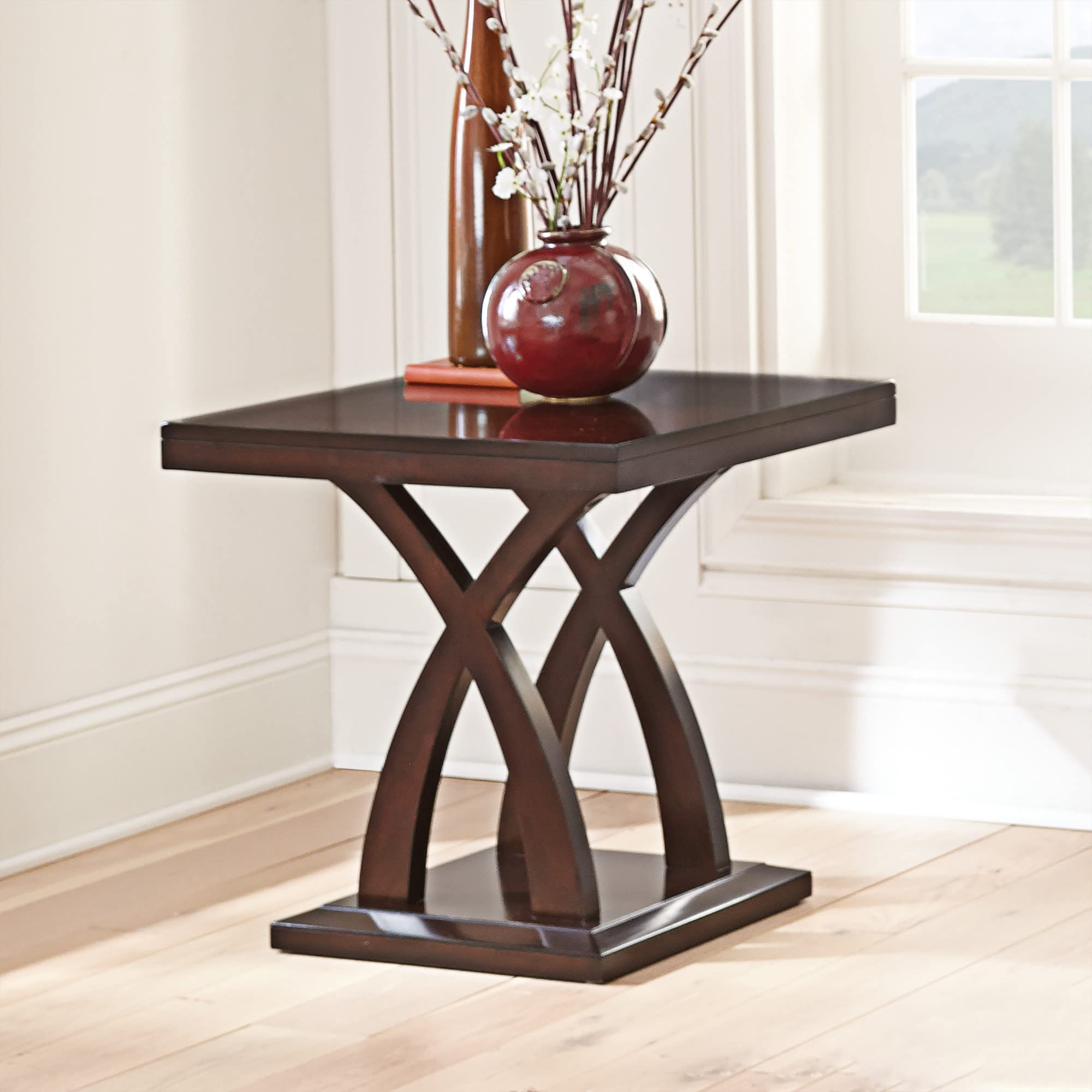 Steve Silver Company Jocelyn End Table, Traditional and Farmhouse Design, Curved Crisscross Legs, Living Room Accent Table, Office Space 24" W x 24" D x 24" H, Brown