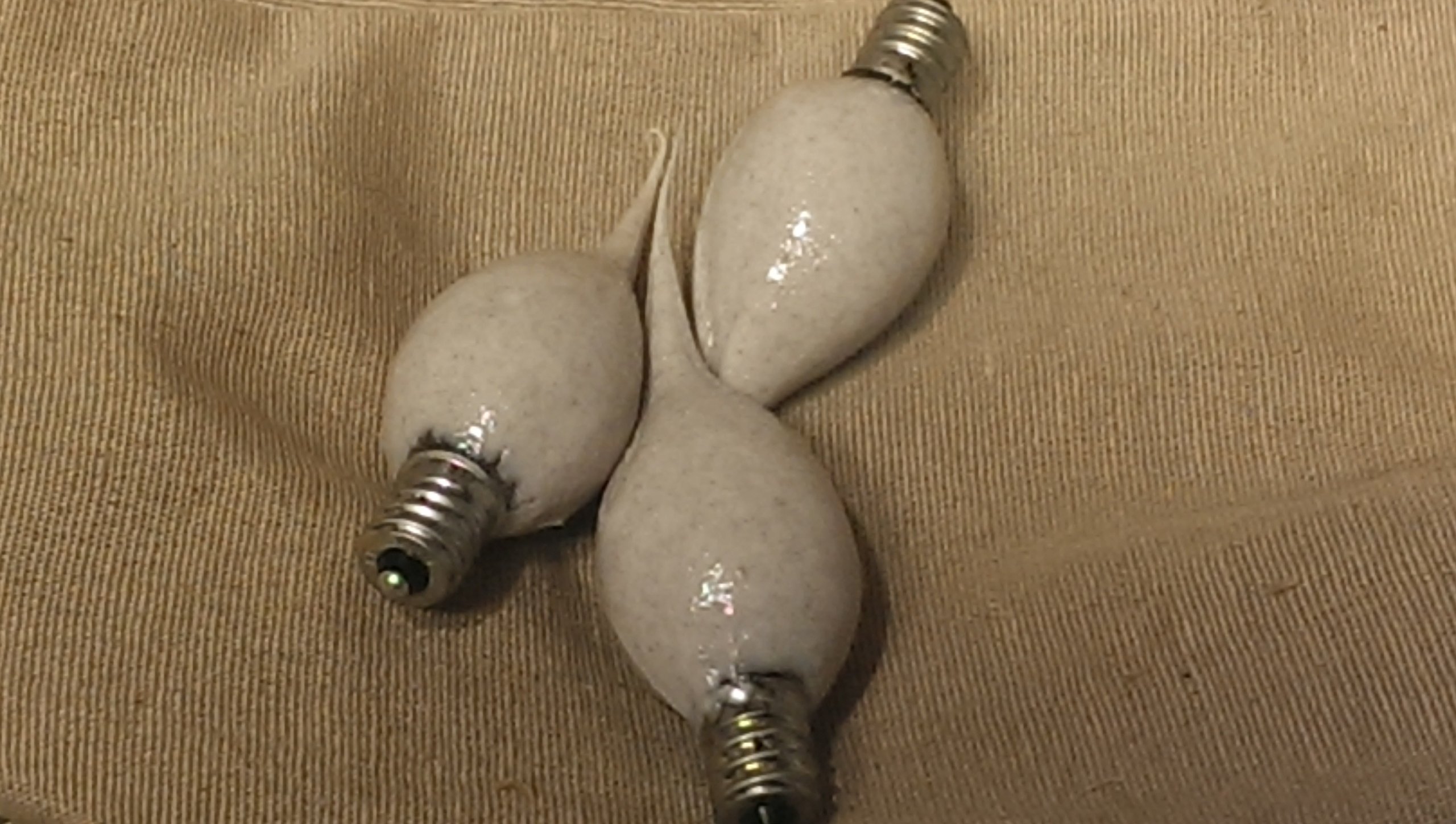 On The Bright Side - Scented Silicone Light Bulb - Pack of 3 - Toasted Marshmallow