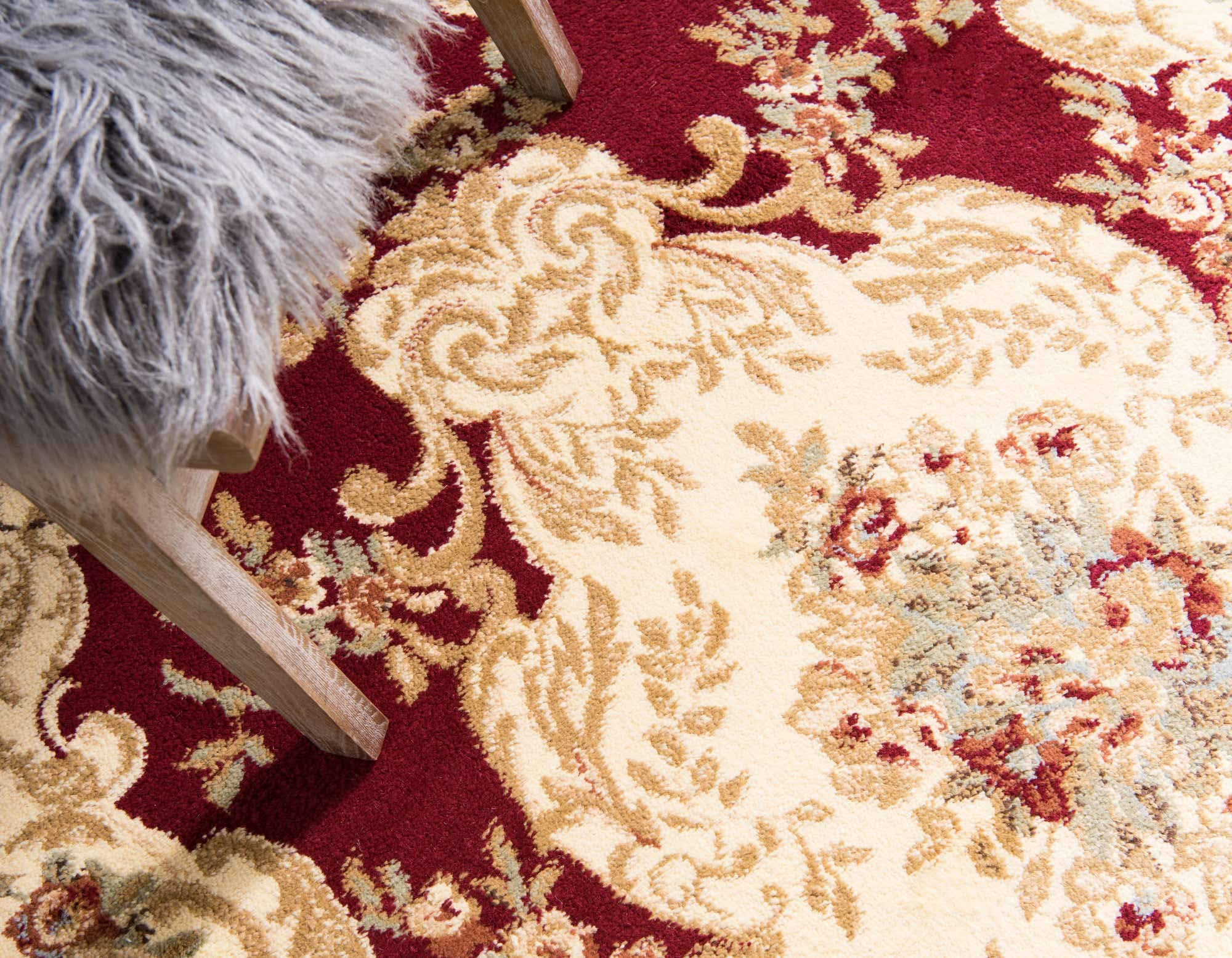 Unique Loom Versailles Collection Area Rug - Charles (5' 3" x 8' Rectangle Red/Cream)