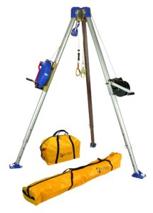 falltech 7504s confined space tripod kit with 7275 tripod, 7285 3-way srl, 7290 winch, 7421 pulley, 8450 carabiner, storage bags, natural