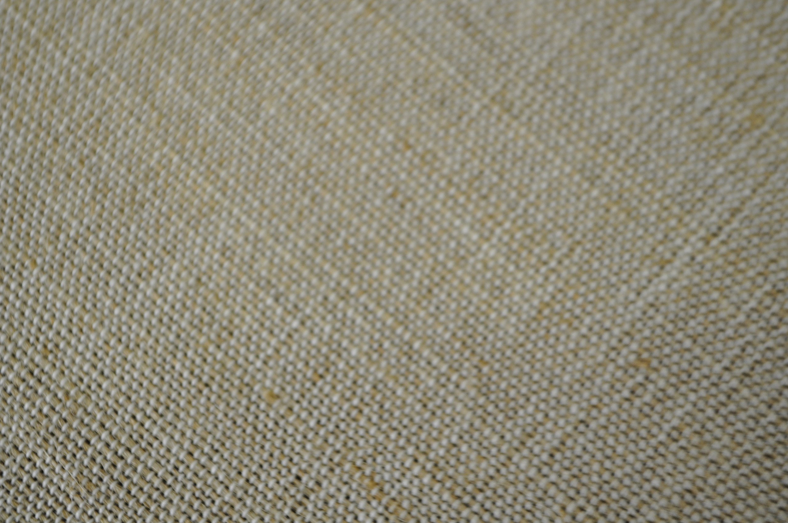 AK-Trading 60" Wide Burlap and Cotton Blend Natural Lint Free Linen Burlap Fabric for Crafts & Decoration (60" Wide x 1 Yard Long)