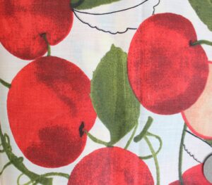 polycotton fabric printed apples / 60" wide/sold by the yard