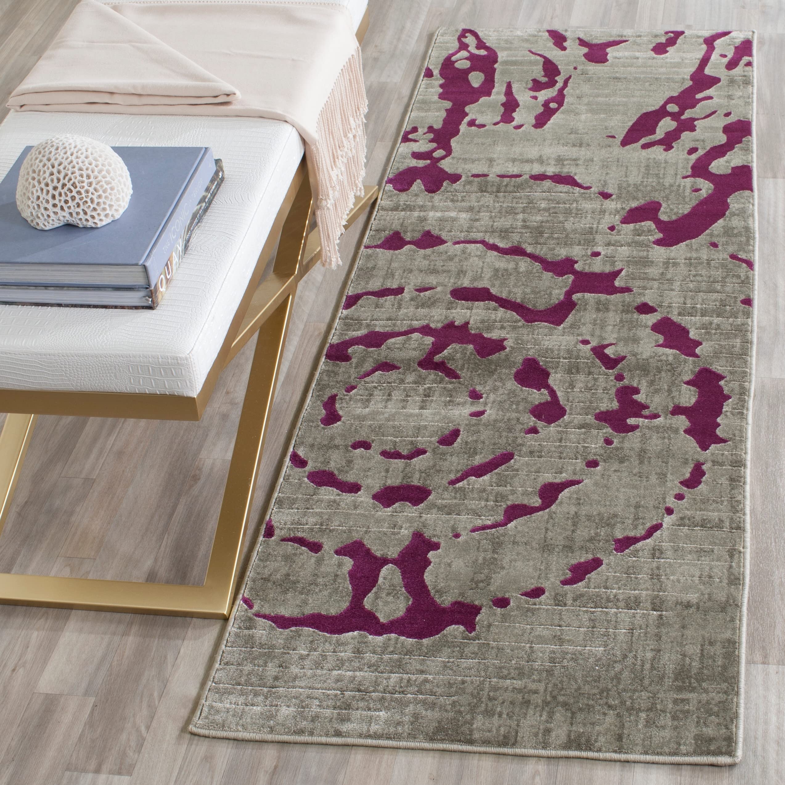 SAFAVIEH Porcello Collection Accent Rug - 3' x 5', Light Grey & Purple, Modern Abstract Design, Non-Shedding & Easy Care, Ideal for High Traffic Areas in Entryway, Living Room, Bedroom (PRL7735B)