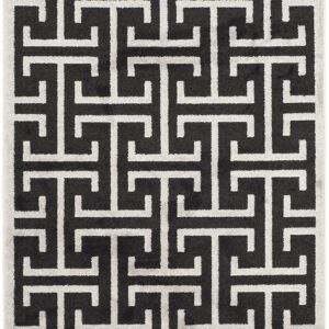 SAFAVIEH Amherst Collection Accent Rug - 4' x 6', Anthracite & Light Grey, Geometric Design, Non-Shedding & Easy Care, Ideal for High Traffic Areas in Entryway, Living Room, Bedroom (AMT404G)