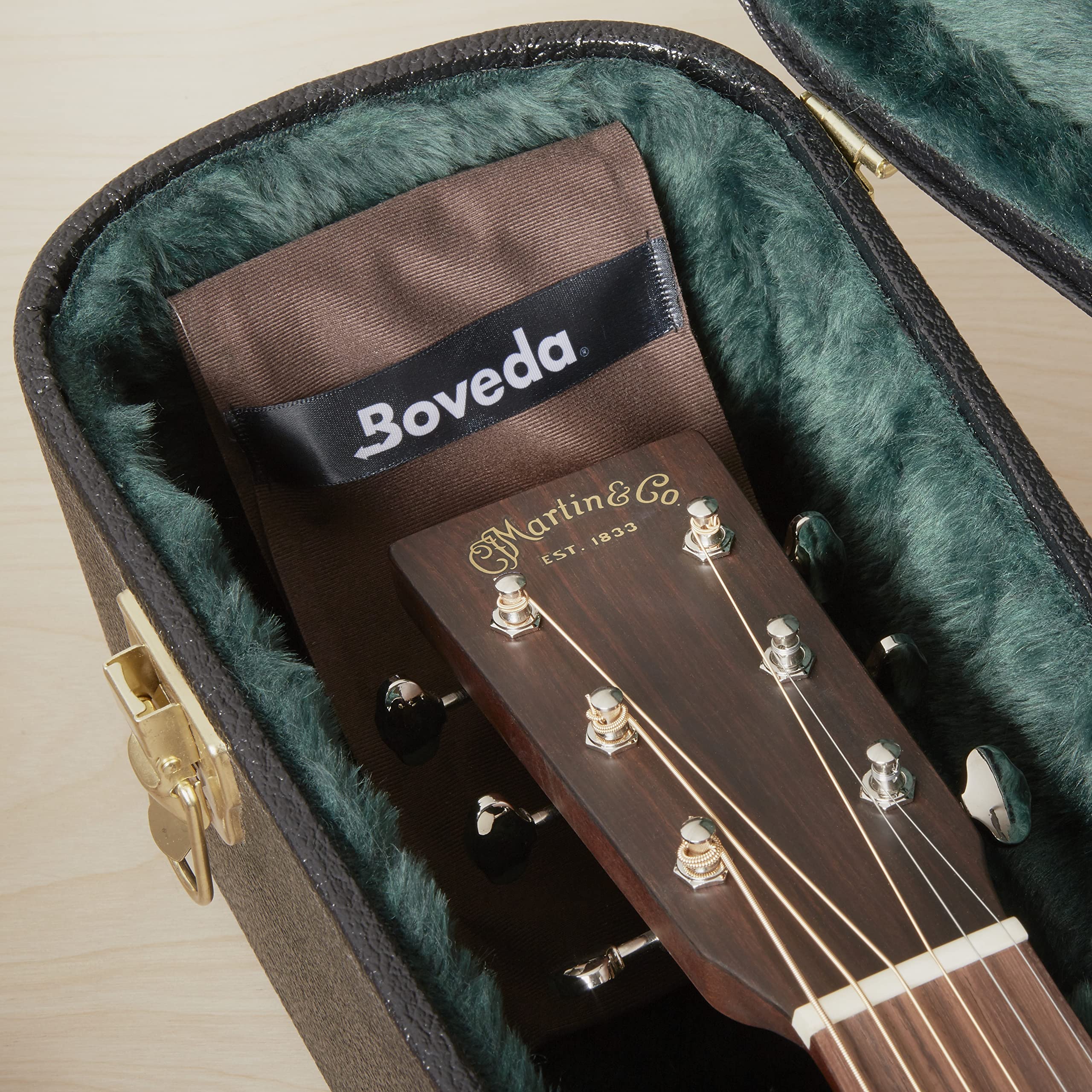 Boveda 49% Two-Way Humidity Control Packs for Music Instruments – 4 Pack – Standard Size – Prevents Warping & Cracking for Wooden Instruments– Humidifier Packs for Instrument Cases – Resealable Bag