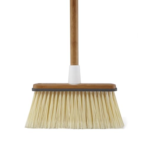 Full Circle Clean Sweep Bamboo Broom - Angled for Precision in Tight Spaces, with Recycled Stiff Bristles for Indoor & Outdoor Cleaning - Ideal for Pet Hair, Kitchen, Hardwood, and Garage