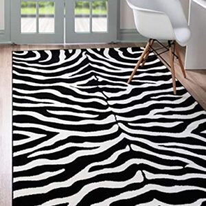 Unique Loom Wildlife Collection Area Rug - Okapi (3' 3" x 5' 3" Rectangle Black/Cream)