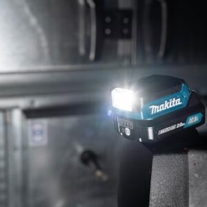 Makita ML103 12V MAX CXT Lithium-Ion Cordless L.E.D. Flashlight