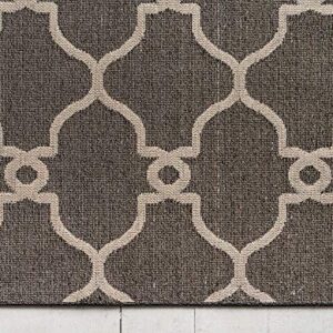 Unique Loom Outdoor Trellis Collection Area Rug - Columbus (9' x 12' 2" Rectangle, Black/ Ivory)