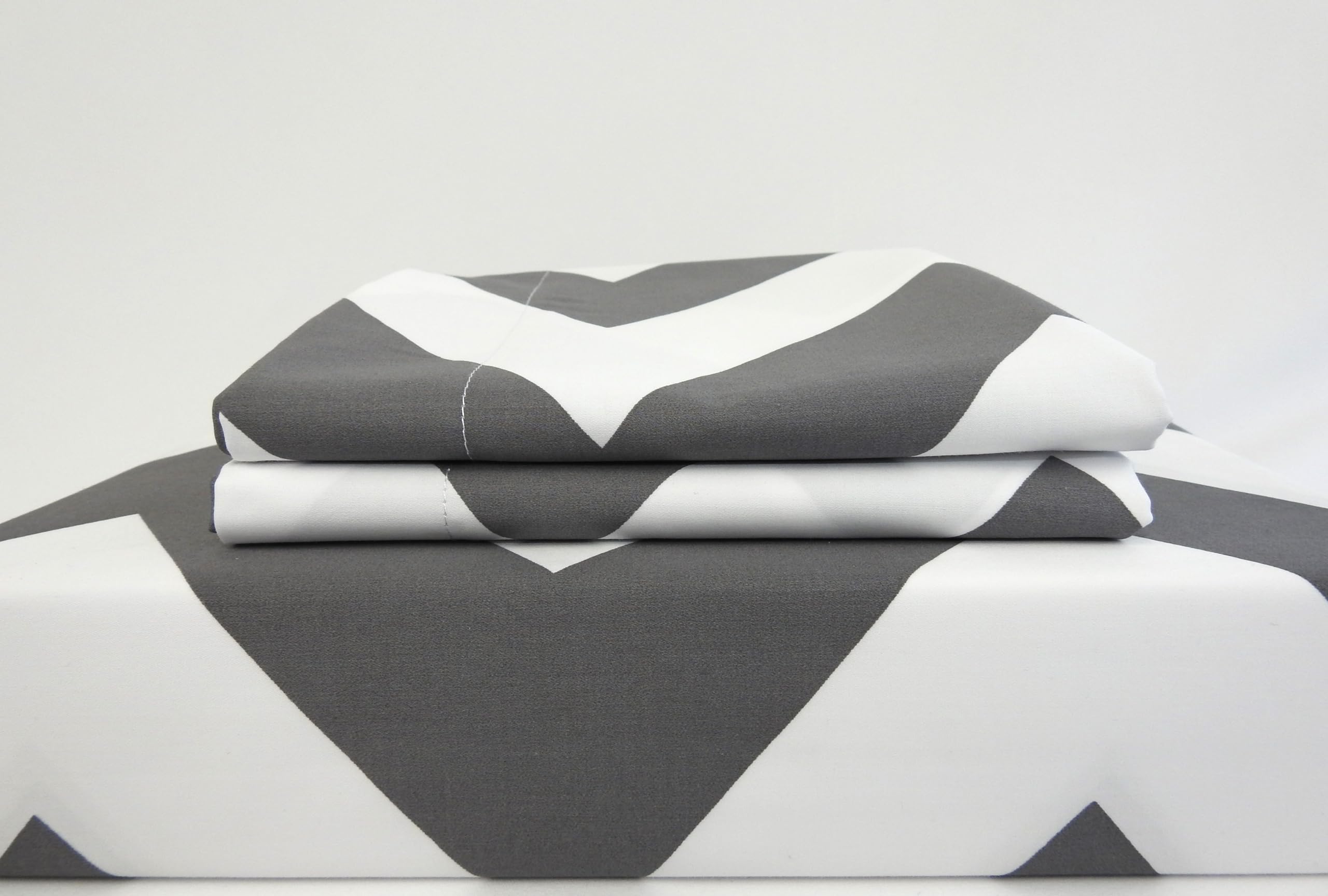 sheetsnthings King/California King - Chevron- Grey with White- 3pc Duvet Cover Set 100% Cotton Fiber Reactive Prints Duvet