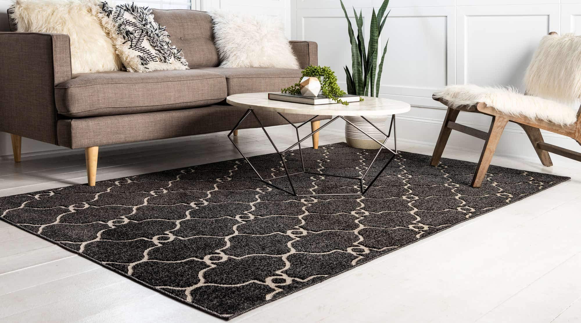 Unique Loom Outdoor Trellis Collection Area Rug - Columbus (9' x 12' 2" Rectangle, Black/ Ivory)