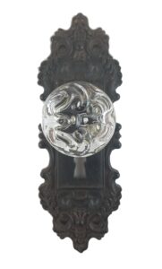 tripar antique wall hanging decorative door knob, brown display - vintage design with hand painted finish, pewter metal backing, & acrylic knob - lightweight & durable - perfect substitute for hooks