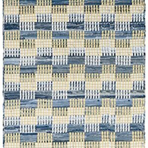 SAFAVIEH Montauk Collection Accent Rug - 2'6" x 4', Gold & Multi, Handmade Flat Weave Cotton, Ideal for High Traffic Areas in Entryway, Living Room, Bedroom (MTK121B)