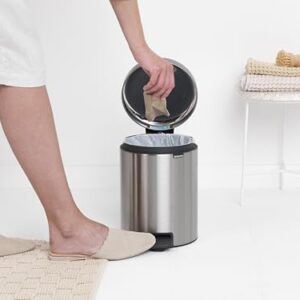 Brabantia New Icon Step Trash Can (1.3 Gal/Matt Steel FPP) Soft Closing Kitchen Garbage/Recycling Can with Removable Bucket