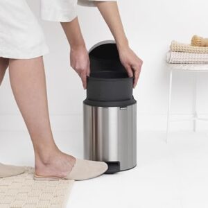 Brabantia New Icon Step Trash Can (1.3 Gal/Matt Steel FPP) Soft Closing Kitchen Garbage/Recycling Can with Removable Bucket