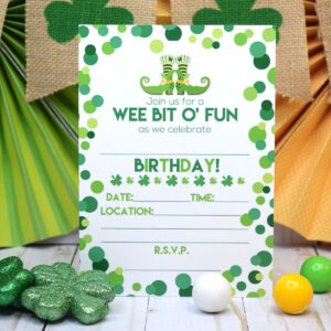 Amanda Creation Wee Bit O' Fun St. Patrick's Day Themed Birthday Party Fill In Invitations set of 20 with envelopes