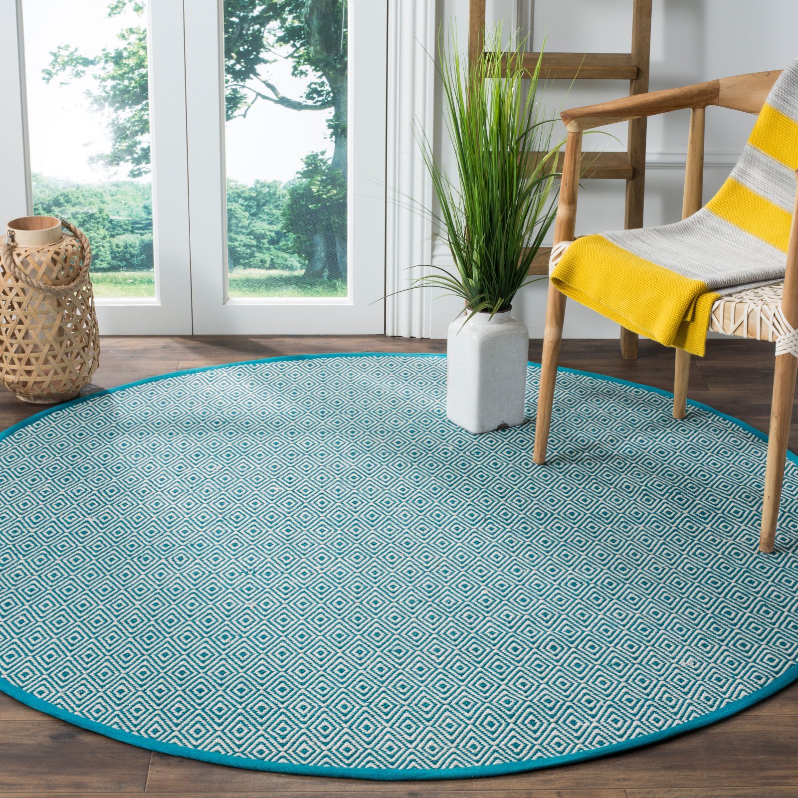 SAFAVIEH Montauk Collection Accent Rug - 3' x 5', Ivory & Light Blue, Handmade Flat Weave Cotton, Ideal for High Traffic Areas in Entryway, Living Room, Bedroom (MTK515D)