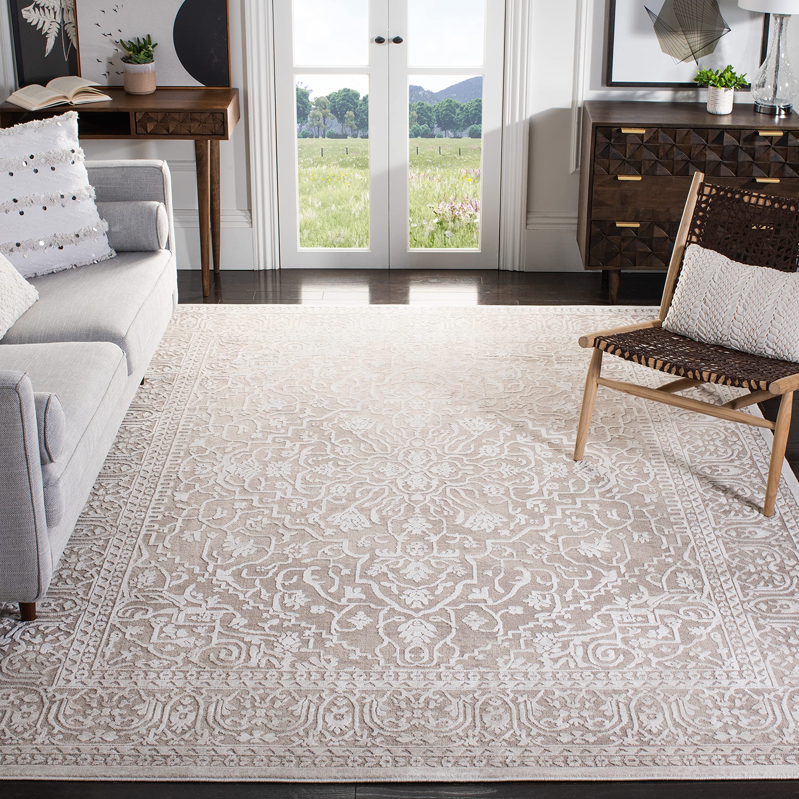 SAFAVIEH Reflection Collection Area Rug - 8' x 10', Beige & Cream, Vintage Distressed Design, Non-Shedding & Easy Care, Ideal for High Traffic Areas in Living Room, Bedroom (RFT670A)